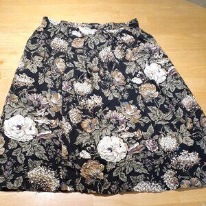 WOMEN'S XL FLORAL SKIRT